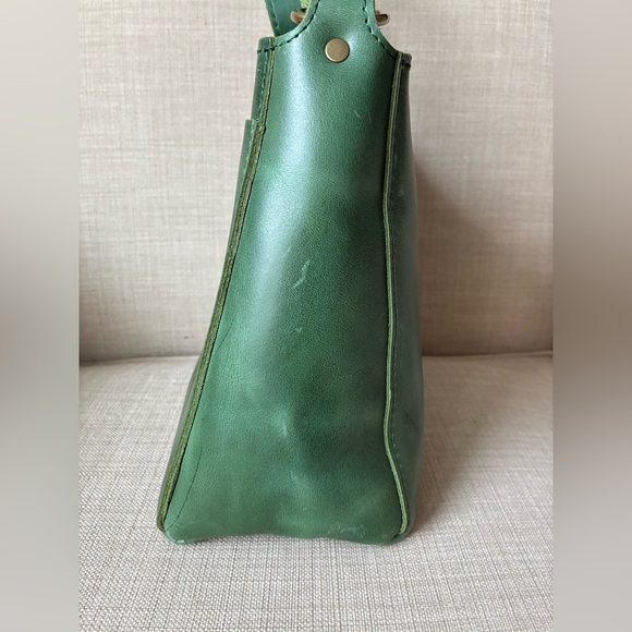 Portland Leather Goods Triangle Shoulder Bag Purse-Almost Perfect - Picture 5 of 9